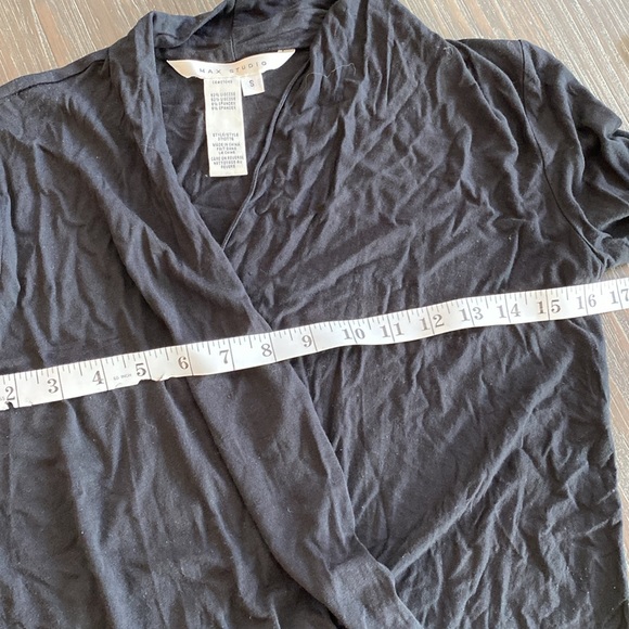 Max Studio ladies crossover top in black size Small - Picture 7 of 8